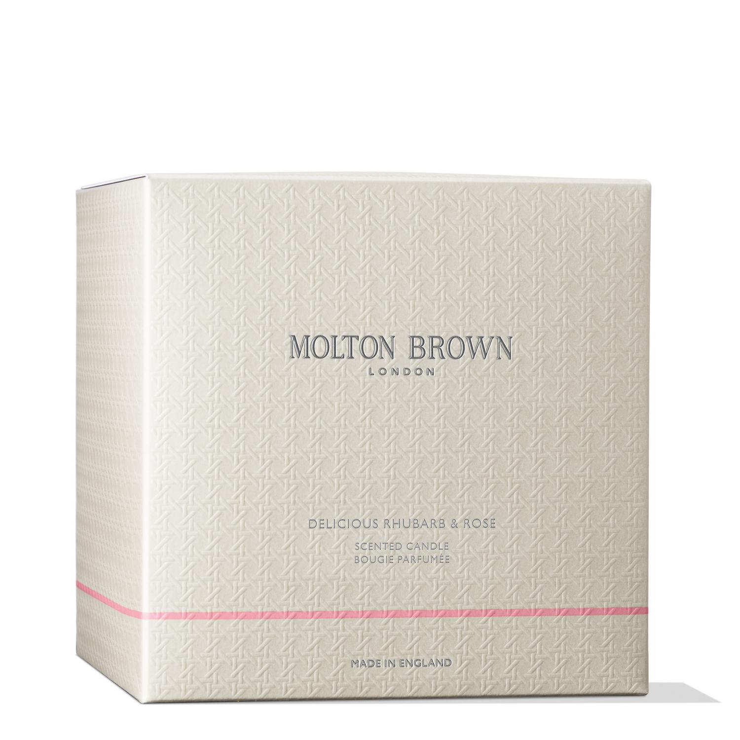 Second image of Lumânare Parfumată Luxury Delicious Rhubarb & Rose Molton Brown CAN241HR 600g